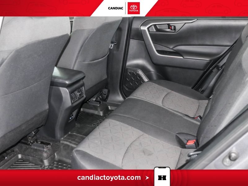 2022 Toyota Rav 4 Grey Laval - photo #30