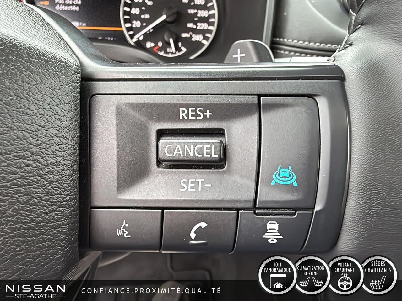 Nissan Rogue 2025 Blanc Ste-Agathe des Monts - photo #17