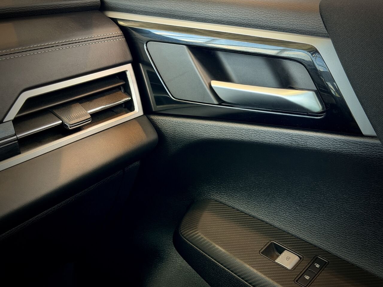 Mitsubishi Outlander 2024 Bronze Notre-Dame-des-Prairies - photo #25