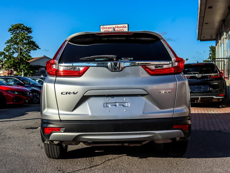 Honda CR-V LX 2019 Silver