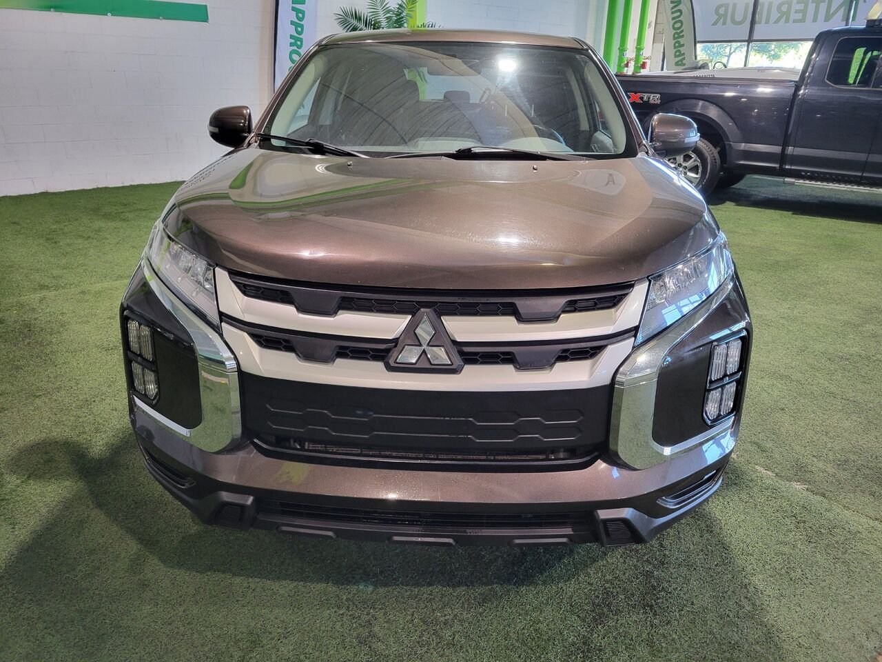 2020 Mitsubishi RVR Brown  - photo #8