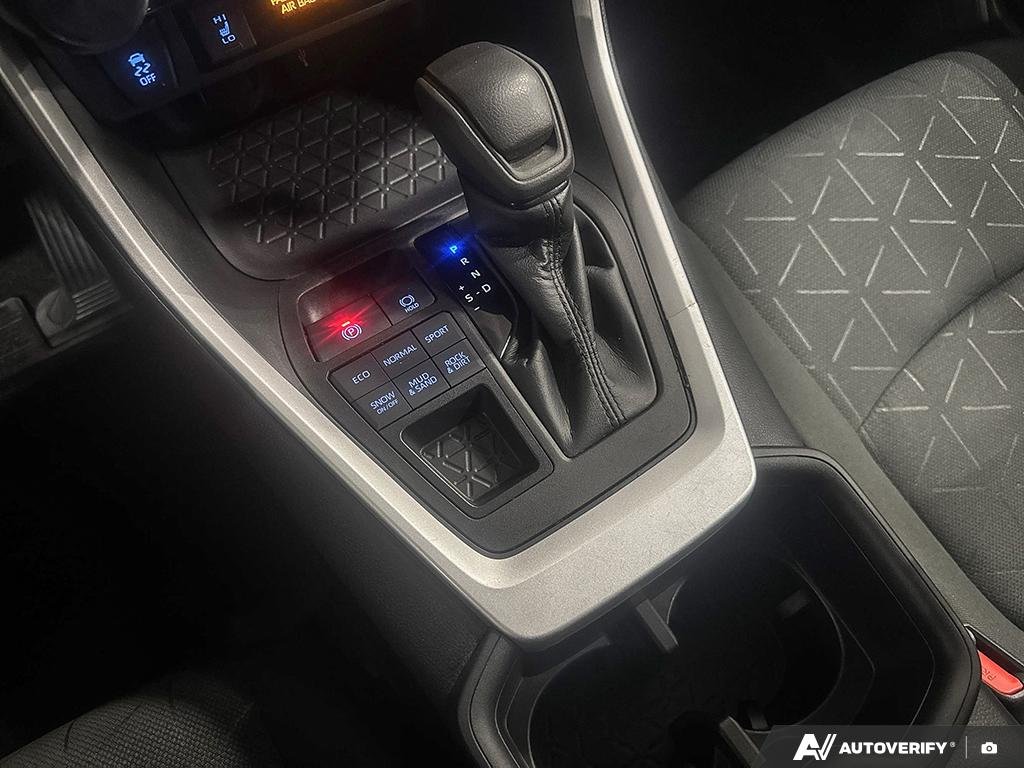 2022 Toyota RAV4 262040 | LE gray Edmonton - photo #17