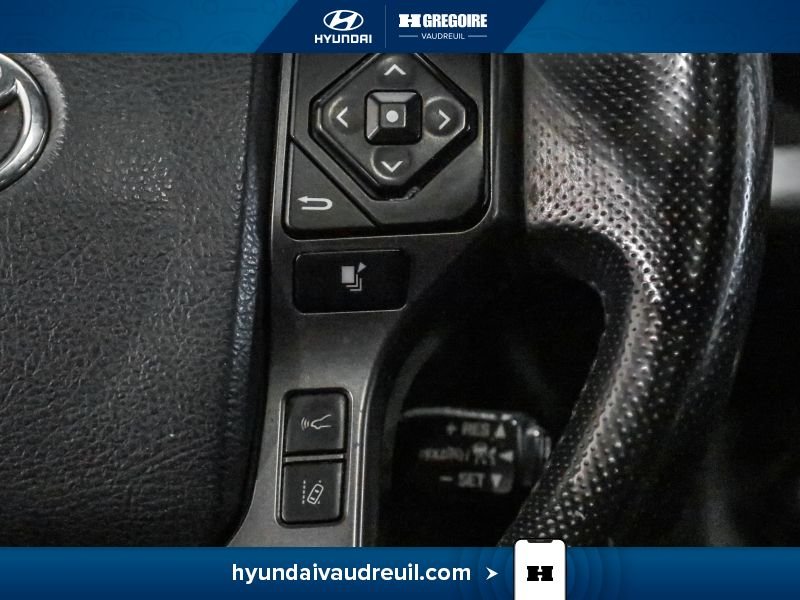 Toyota Tacoma 2018 Noir Blainville - photo #22