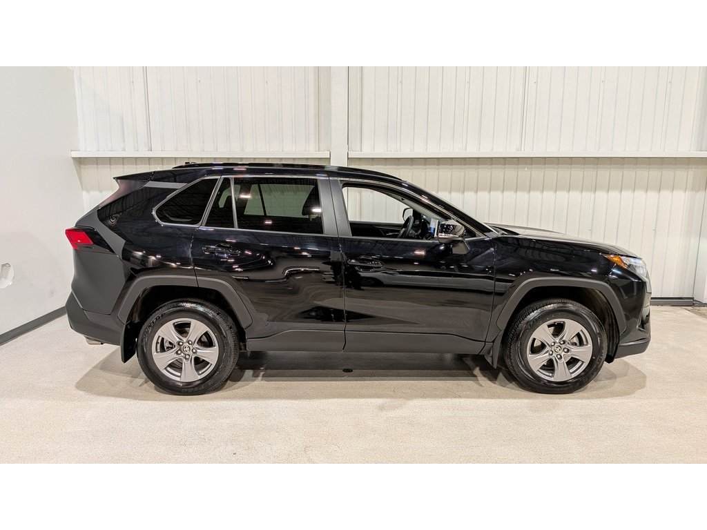 Toyota RAV4 XLE AWD 2024 Gris Val-David - photo #6