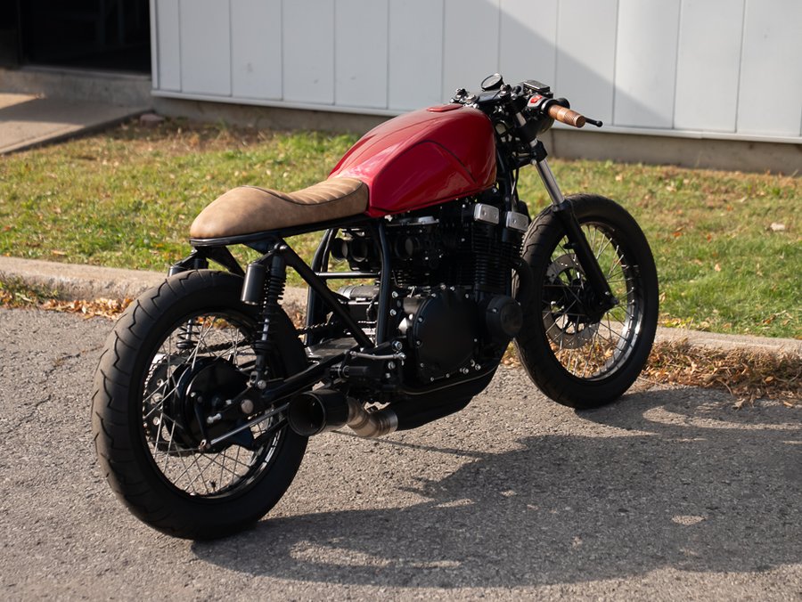1982 Suzuki GS 750 Red