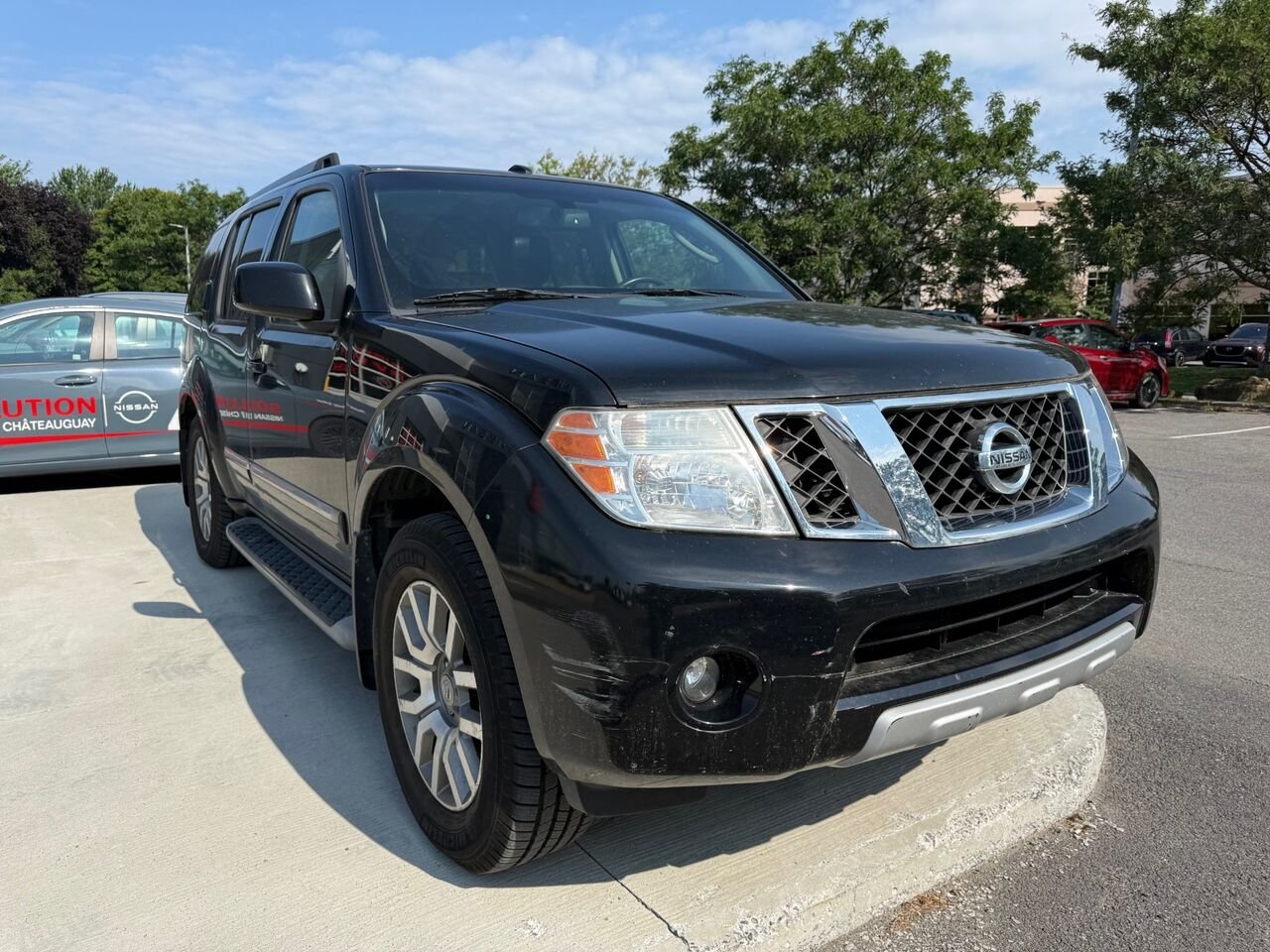 Nissan Pathfinder LE | JAMAIS ACCIDENTÉ✅ 2010 Noir Châteauguay - photo #2