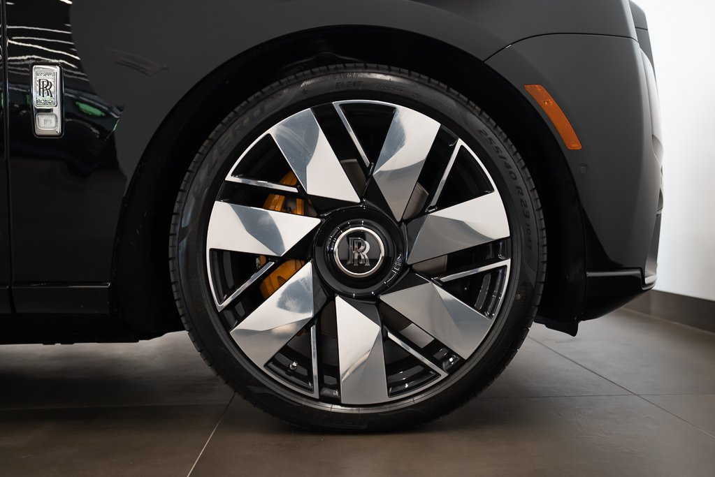 2025 Rolls-Royce Cullinan Black Saint-Eustache - photo #7