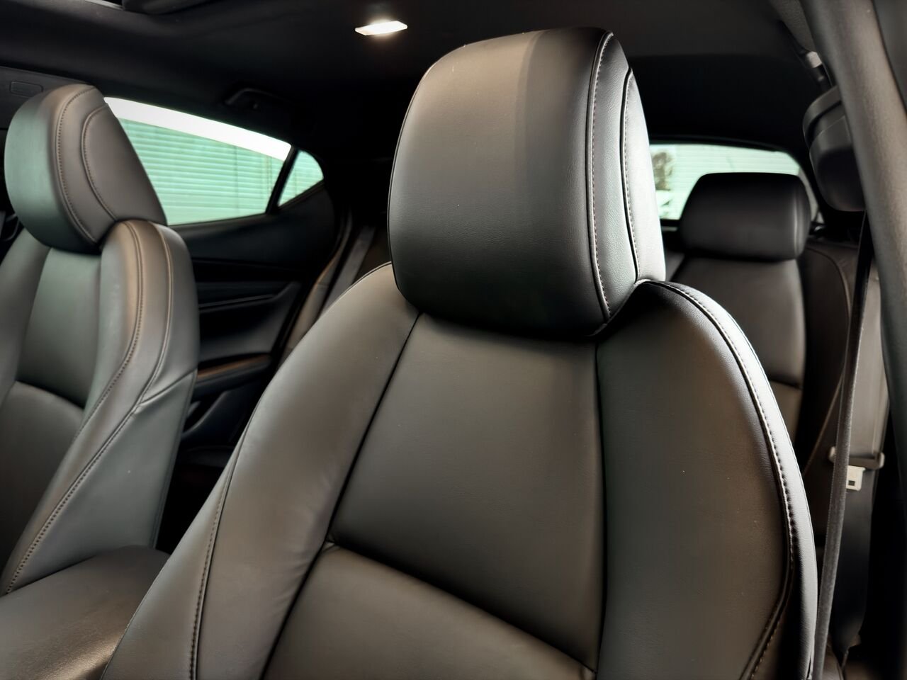 2024 Mazda Mazda3 Sport Grey Notre-Dame-des-Prairies - photo #18