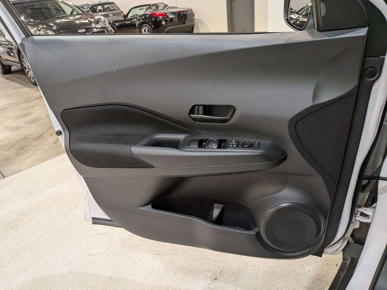 Nissan Kicks 2024 Blanc Val-David - photo #30