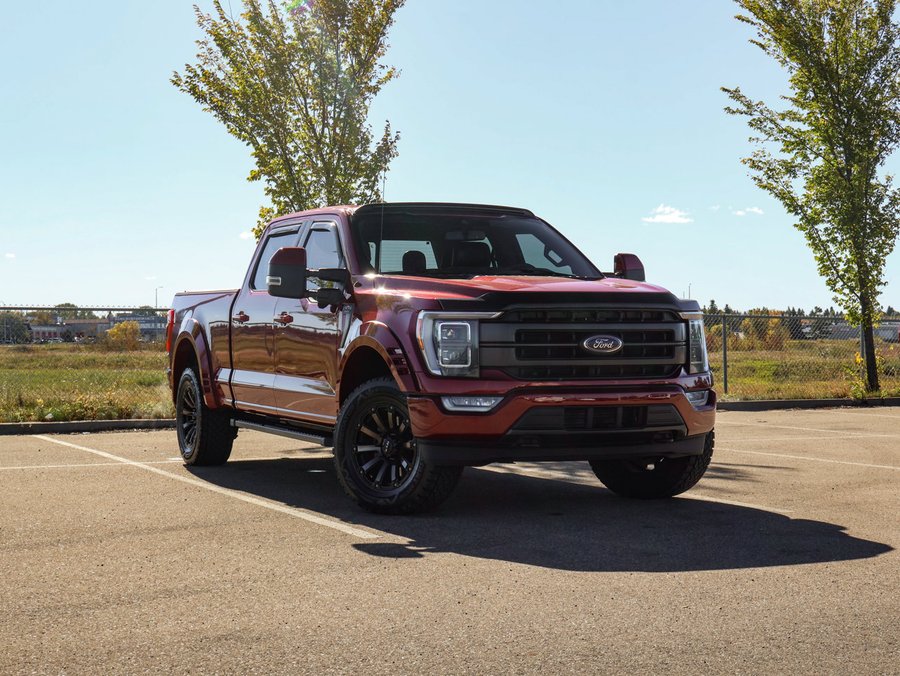 2021 Ford F-150 Lariat Sport 502A 3.5L FX4 6.5' Box | Aftermarket Fender Flares Red