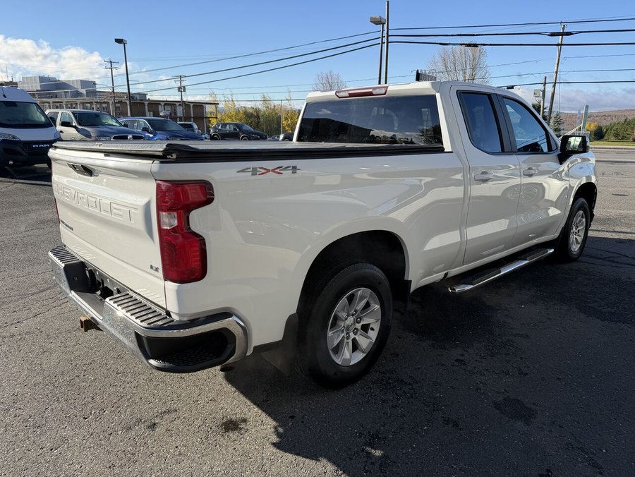 Chevrolet Silverado 1500 LT cabine double 4RM 147 po 2020 Blanc