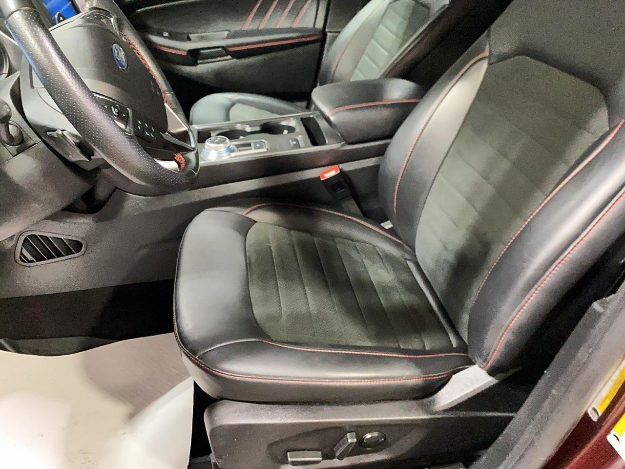2024 Ford Edge st-line Red Baie-Comeau - photo #11
