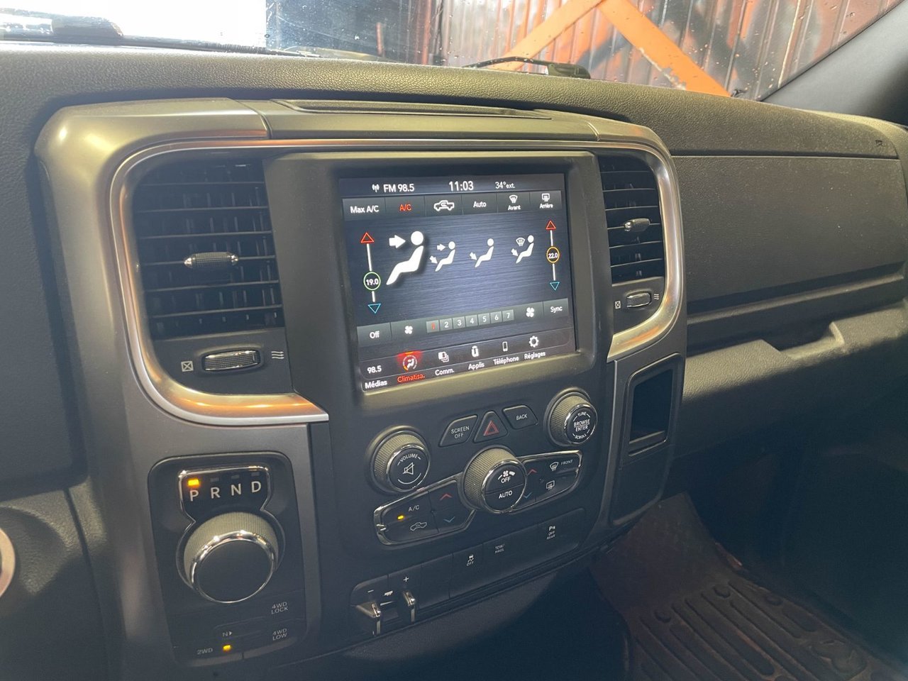 Ram 1500 Classic WARLOCK CREW 4X4 *CARPLAY* GR COMMODITÉ GR LUXE 2021 Bleu Saint-Jérôme - photo #13