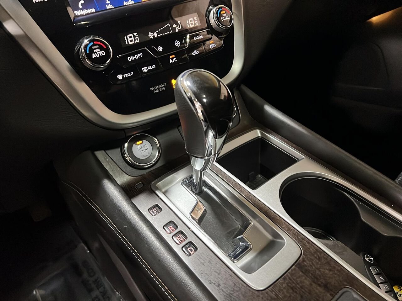 Nissan Murano platine 2023 Noir Québec - photo #14