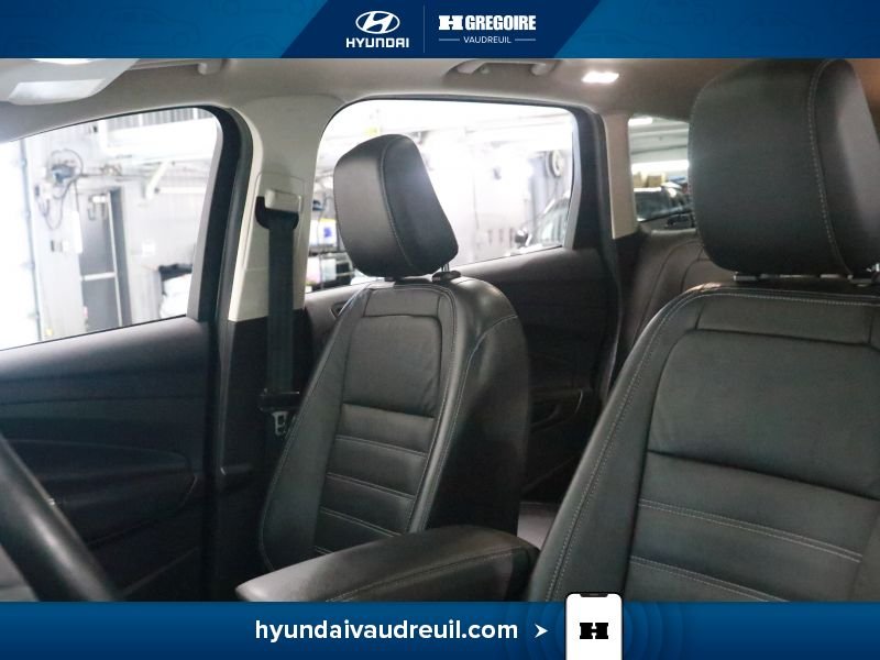 2019 Ford Escape Black Laval - photo #13