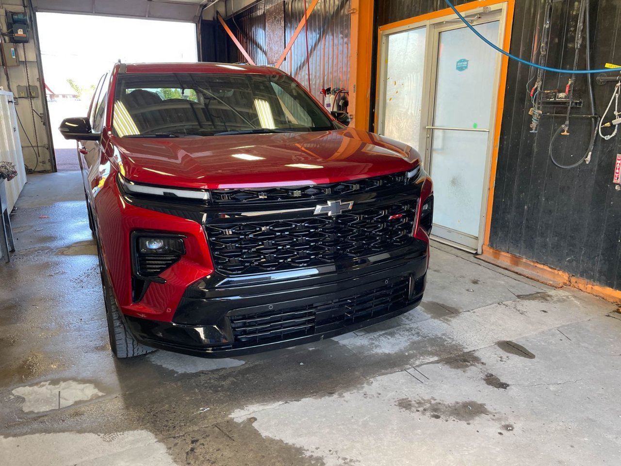 Chevrolet Traverse RS AWD *TOIT* SIÈGES VENT CUIR REG ADAP HAYON ELEC 2024 Rouge Saint-Jérôme - photo #11