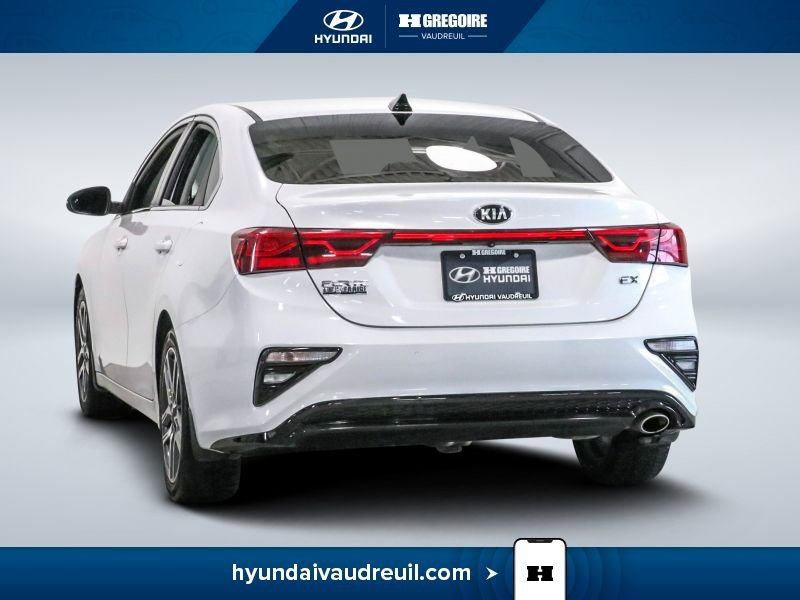 2020 Kia Forte White Laval - photo #7