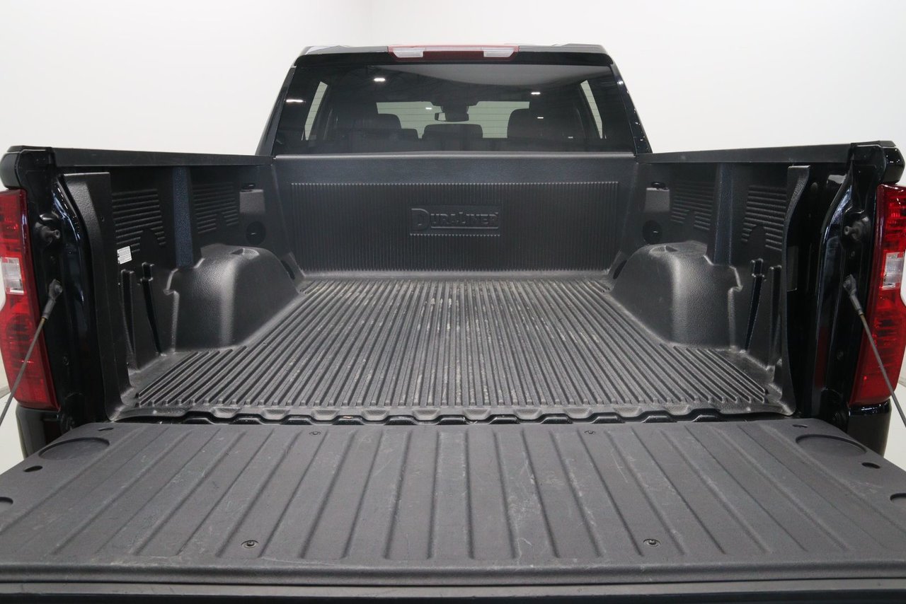 2025 Chevrolet Silverado 1500 LT Black Baie-Comeau - photo #16