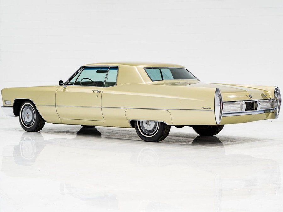 Cadillac DeVille Coupe 1967 1967 Or