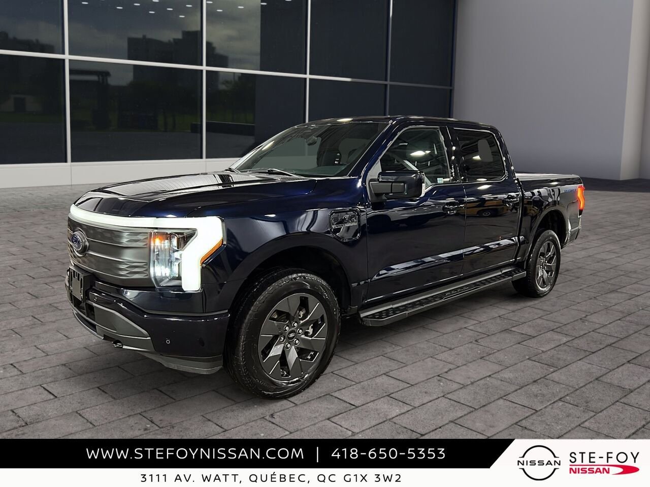 Ford F-150 Lightning GROUPE 510 A, standard range 2023 Bleu Ste-Foy - photo #19