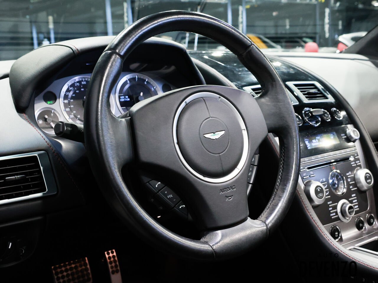 2009 Aston Martin DB9 Black Saint-Eustache - photo #13