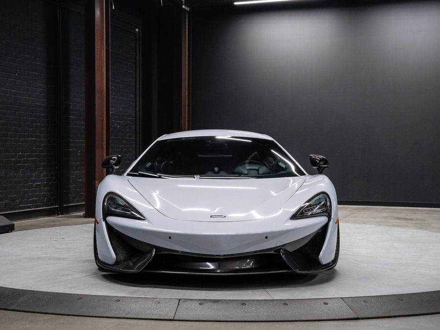 2017 McLaren 570S 2017 Grey