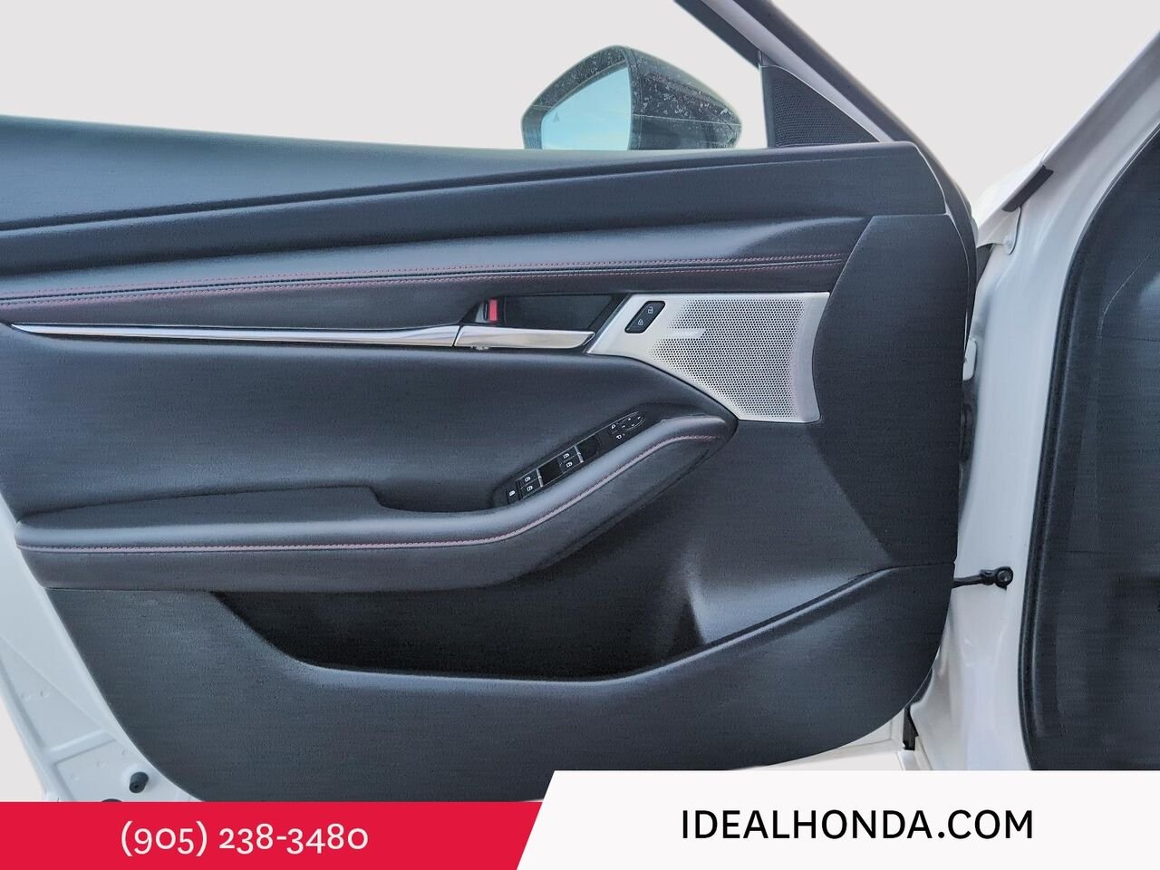 2023 Mazda Mazda3 Bluetooth White Mississauga - photo #7