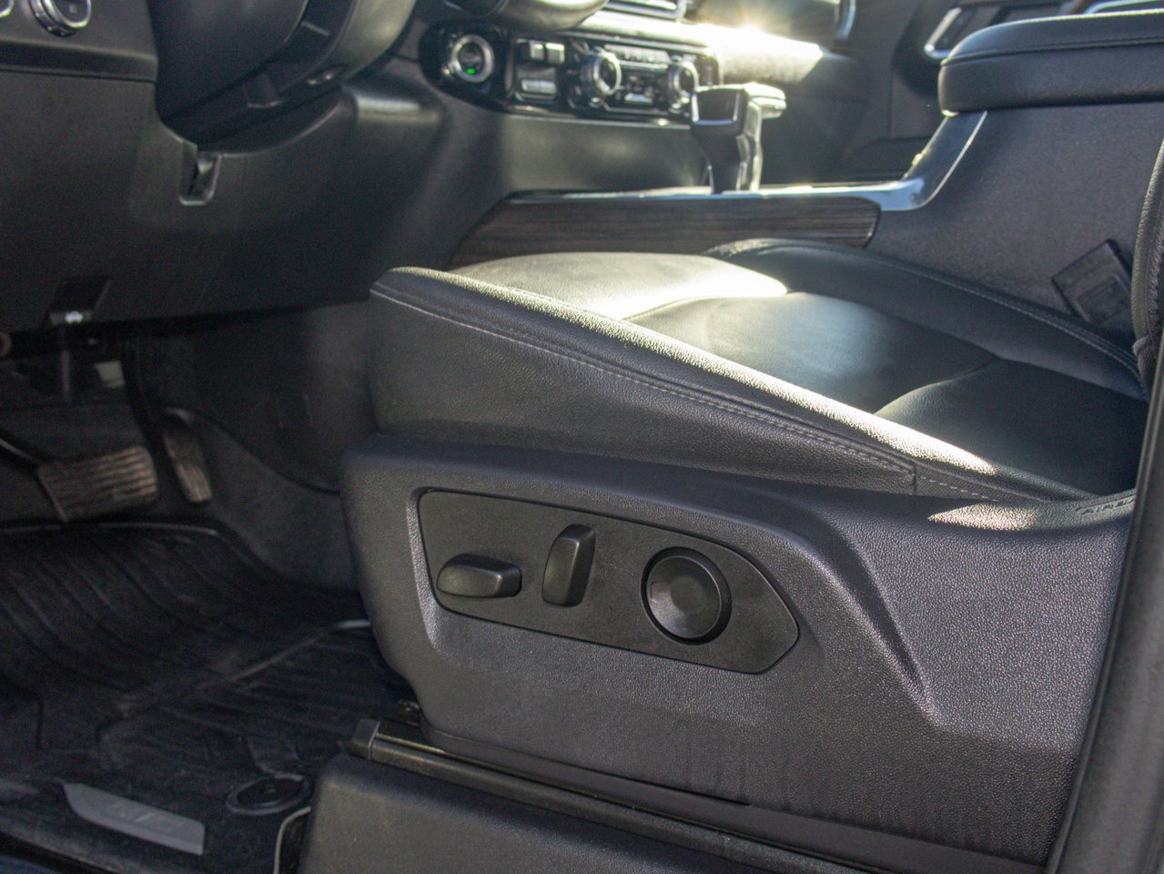 2024 GMC Sierra 1500 4WD Crew Cab 147 Elevation Grey Sherwood Park - photo #20