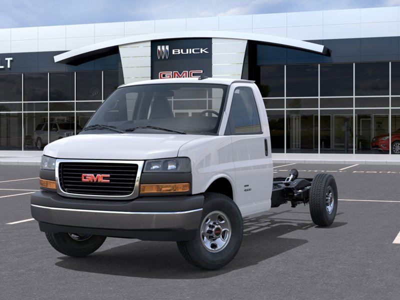 GMC Fourgonnette commerciale tronquée Savana 3500 fourgonnette 159 po 2025 BLANC SOMMET Sherbrooke - photo #5