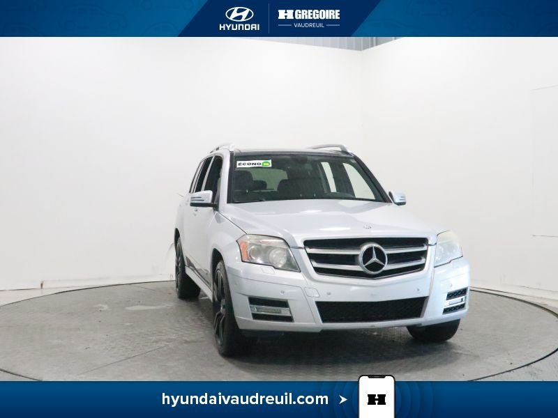2011 Mercedes Benz GLK350 White Laval - photo #0