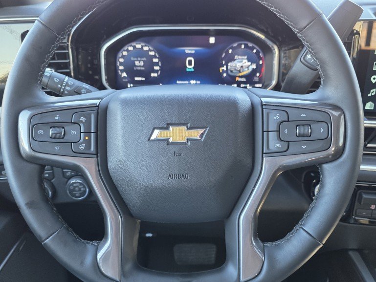 2026 CHEVROLET Silverado 3500HD K3500 SILVERADO CREW CAB HIGH COUNTRY L/BOX DURAMAX DRW (3LZ) Black Mont-Laurier - photo #15