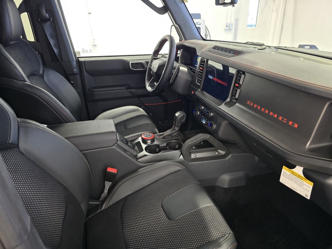 Ford Bronco 2026 Noir ombre Châteauguay - photo #10