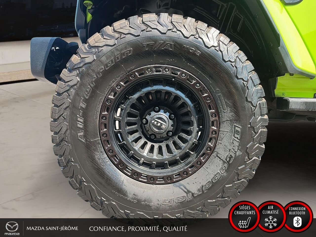 Jeep Wrangler Unlimited Sahara | LIFT KIT | GROS PNEUS | CUIR | 2021 Vert Saint-Jérôme - photo #9