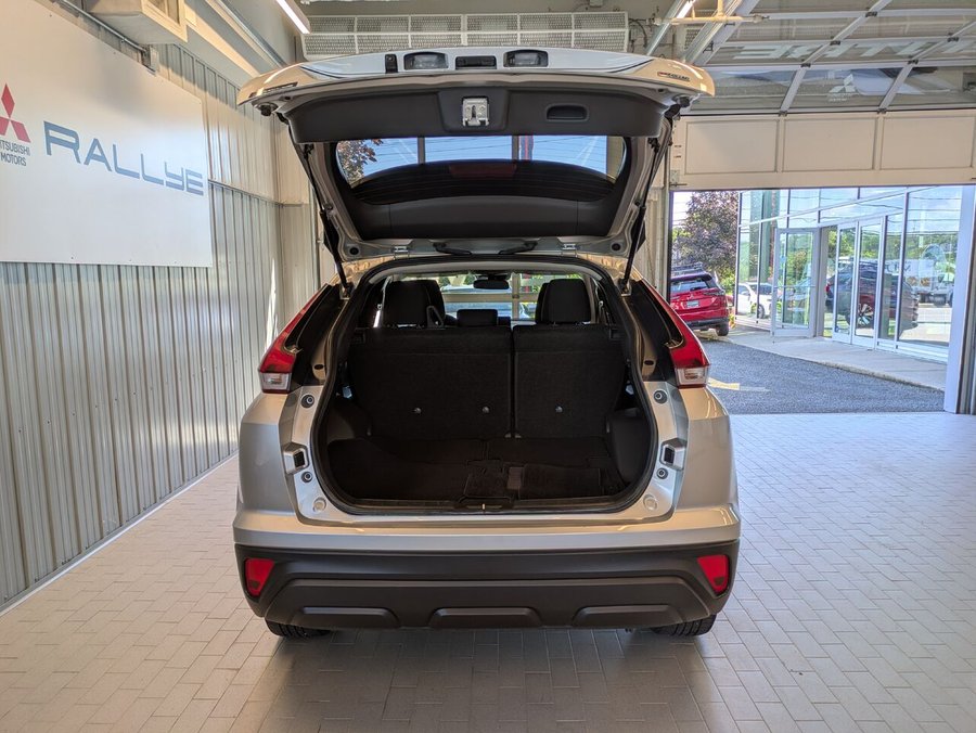 2024 Mitsubishi Eclipse Cross ES AWD Silver