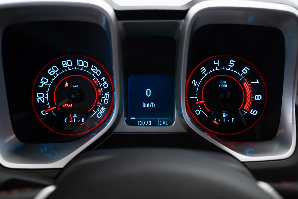 Chevrolet Camaro 2dr Conv 2SS | PRICE IN USD | 14 of 50 2011 Blanc Kirkland - photo #8