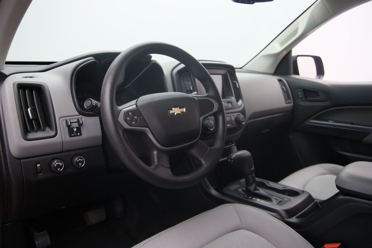 Chevrolet Colorado 4WD WT 2017 Rouge Baie-Comeau - photo #6
