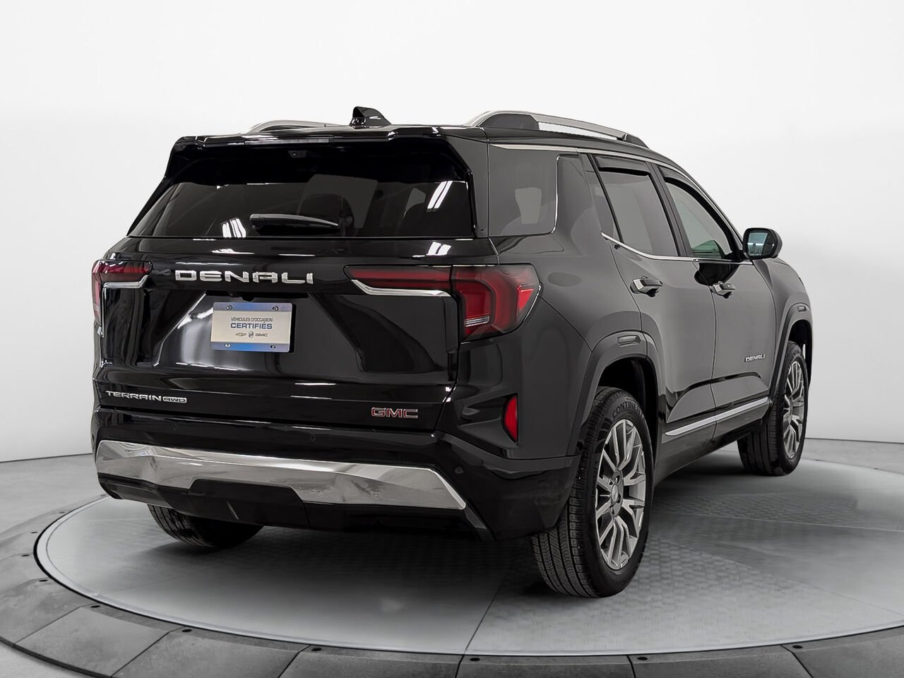 GMC Terrain AWD Denali Toit Pano 2026 Noir Sherbrooke - photo #2