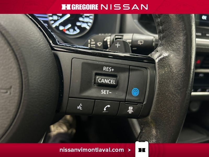 Nissan Rogue 2023 Blanc Laval - photo #23