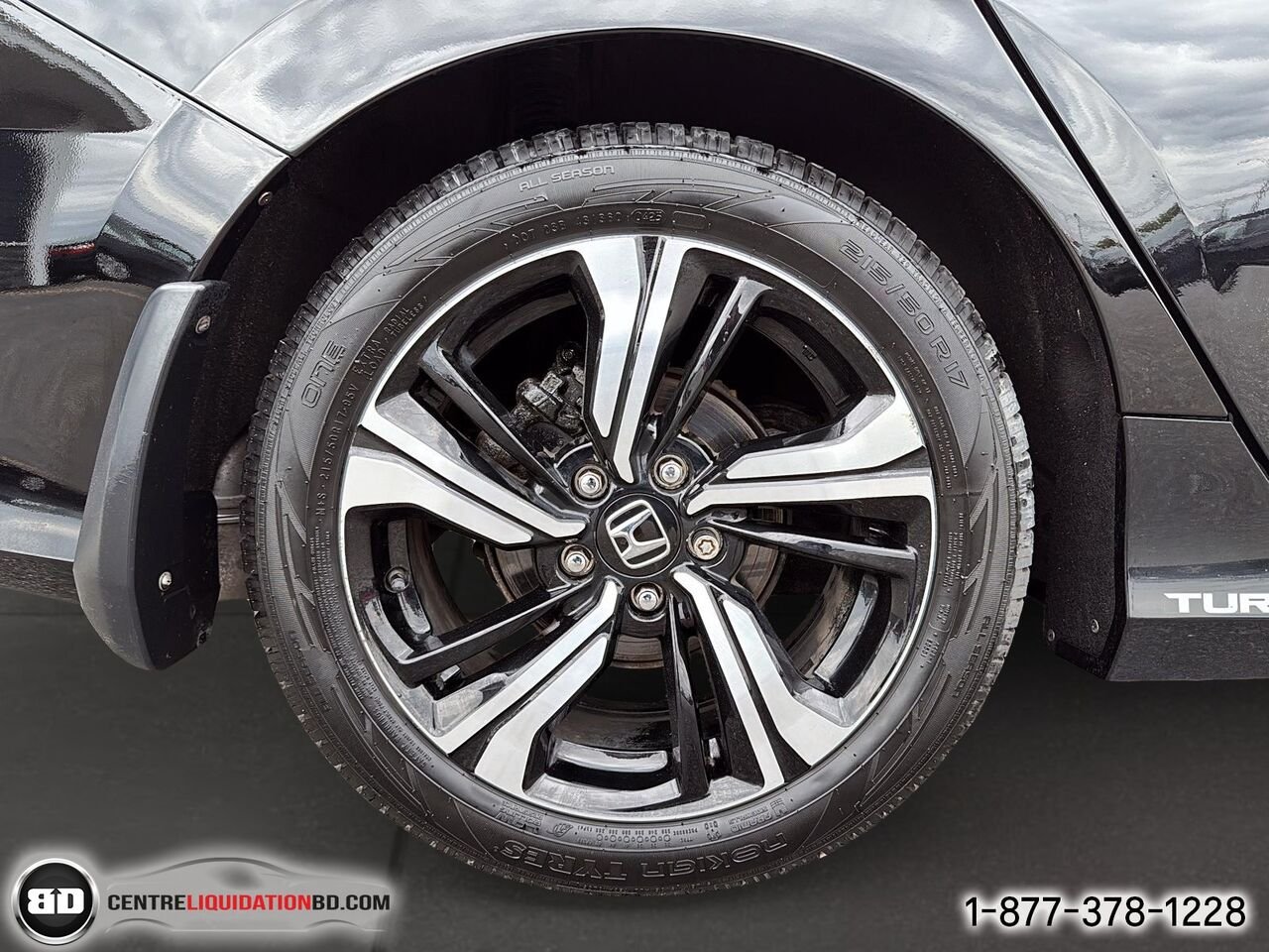 2017 HONDA CIVIC BERLINE TOURING AUTOMATIQUE | BD0383 Black Granby - photo #11