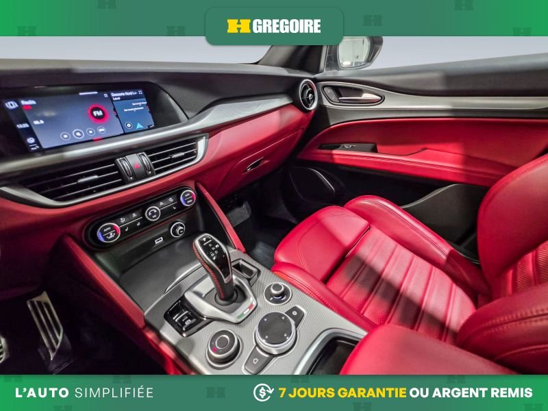 Alfa Romeo Stelvio 823103 | Ti Sport AWD AUTO A/C MAGS CUIR TOIT NAV CAM RECUL 2021 Argent Laval - photo #26
