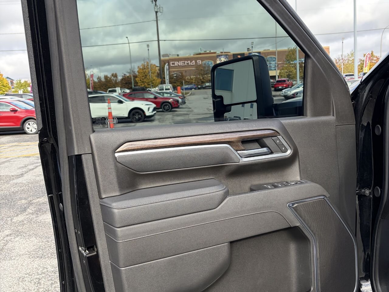 CHEVROLET SILVERADO K2500HD LT TRAILBOSS LT cabine multiplace 4RM 159 po 2025 Noir Gatineau - photo #1