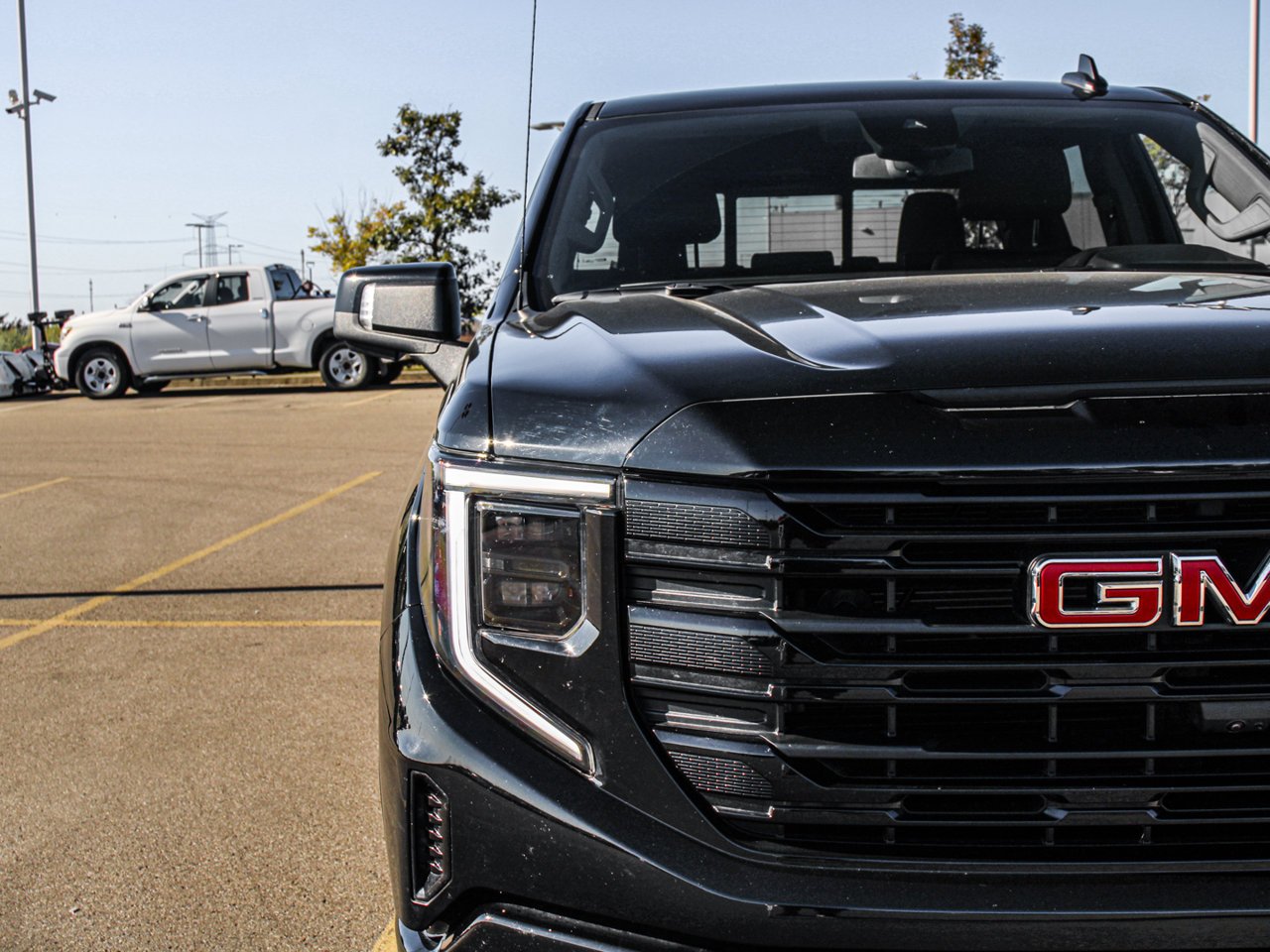 2024 GMC Sierra 1500 4WD Crew Cab 147 Elevation Black Sherwood Park - photo #10