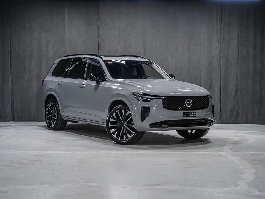 Volvo XC90 B6 PLUS DARK 2026 Gris