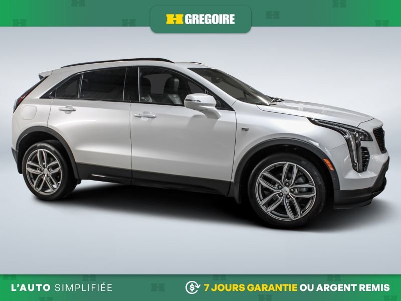 2020 Cadillac XT4 White Blainville - photo #10