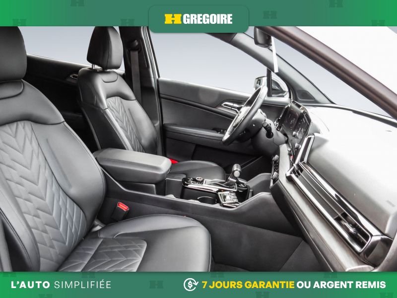 2025 Kia Sportage White Saint-Eustache - photo #26
