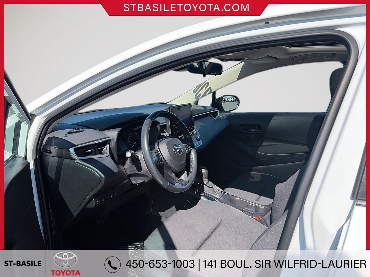 TOYOTA COROLLA 2023 Blanc Saint-Basile-le-Grand - photo #11