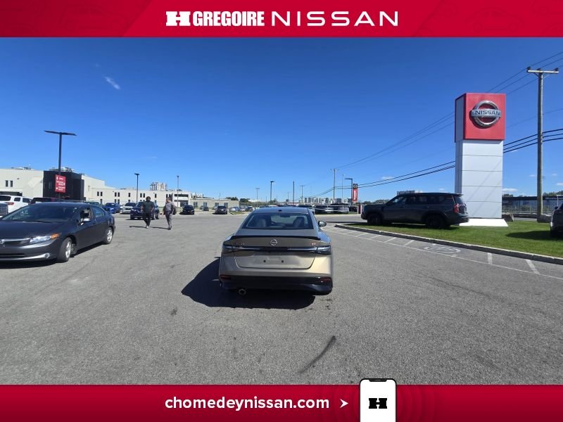 2026 Nissan Sentra Bronze Laval - photo #8