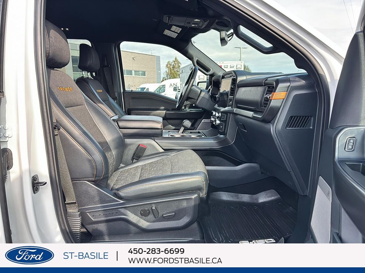 Ford F-150 2024 Blanc Saint-Basile-le-Grand - photo #12