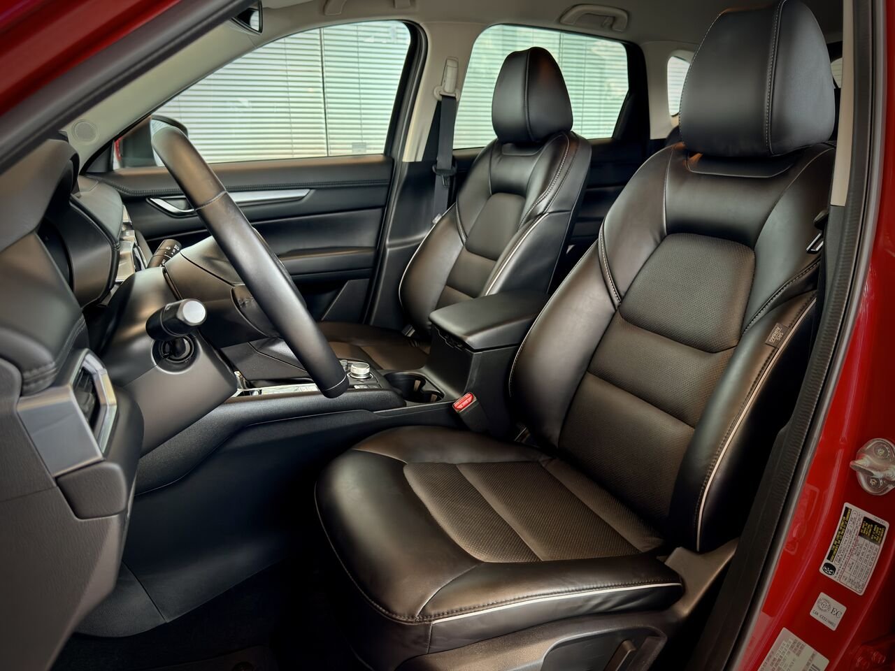 2024 Mazda CX-5 Red Notre-Dame-des-Prairies - photo #15