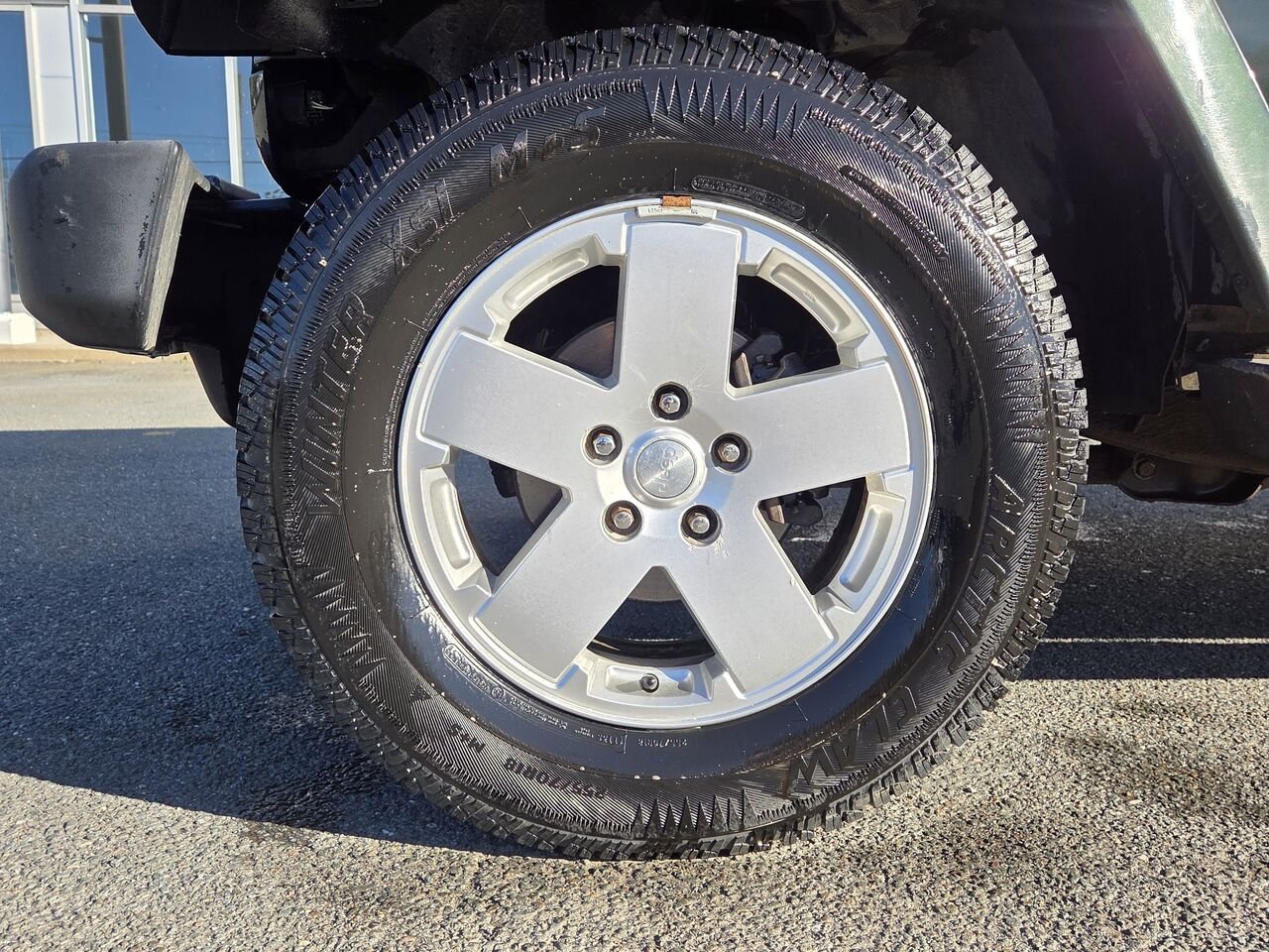 2011 Jeep Wrangler Unlimited Green Granby - photo #10